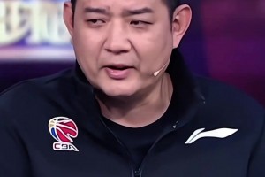 巩晓彬：陶汉林身体好，但脑袋想小孩一样说完就忘